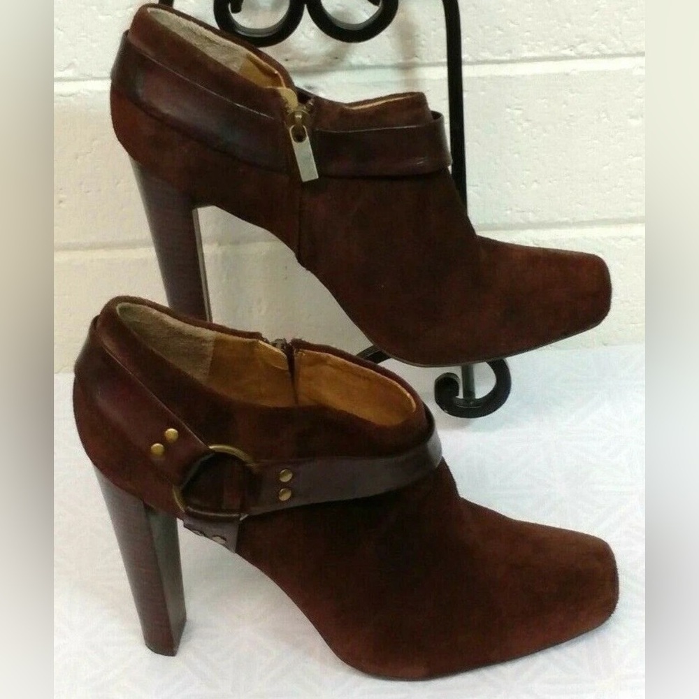 Jessica Simpson Kianna Suede Ankle Boots